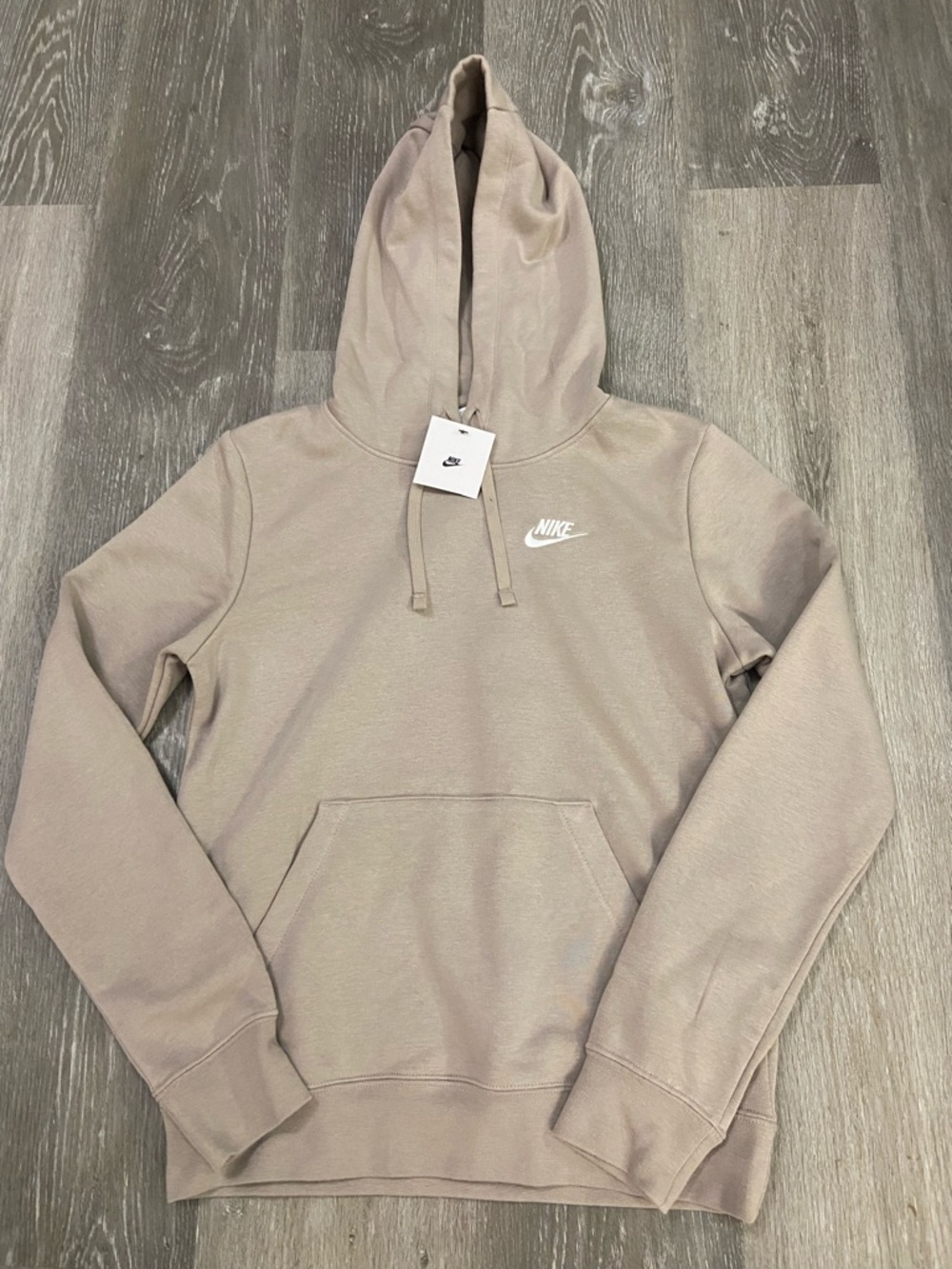 Nike Women’s Beige Fleece Joggers - Picture 8 of 13